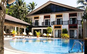 Microtel Boracay